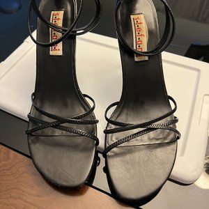 GUC - Stefani - Black - 4" Heels